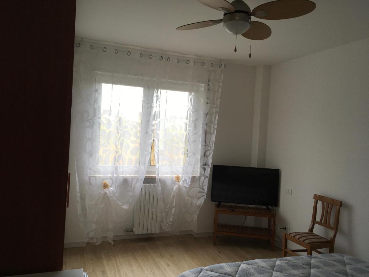Appartamento Con Due Camere Da Letto E Free Park Verona Exterior photo